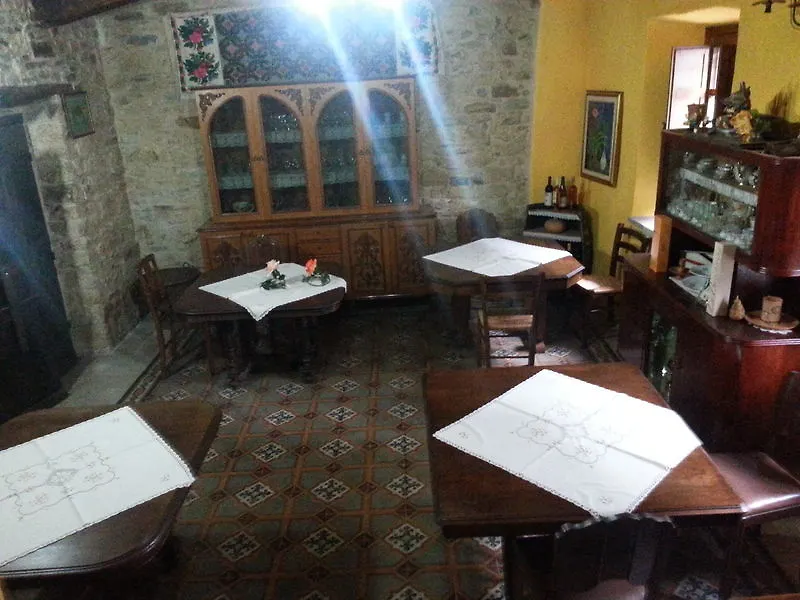 Collinas Sa Dom'E Forru Bed & Breakfast